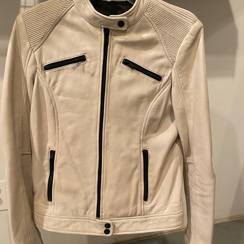 Wilsons Leather Women's Off-White Leather Jacket